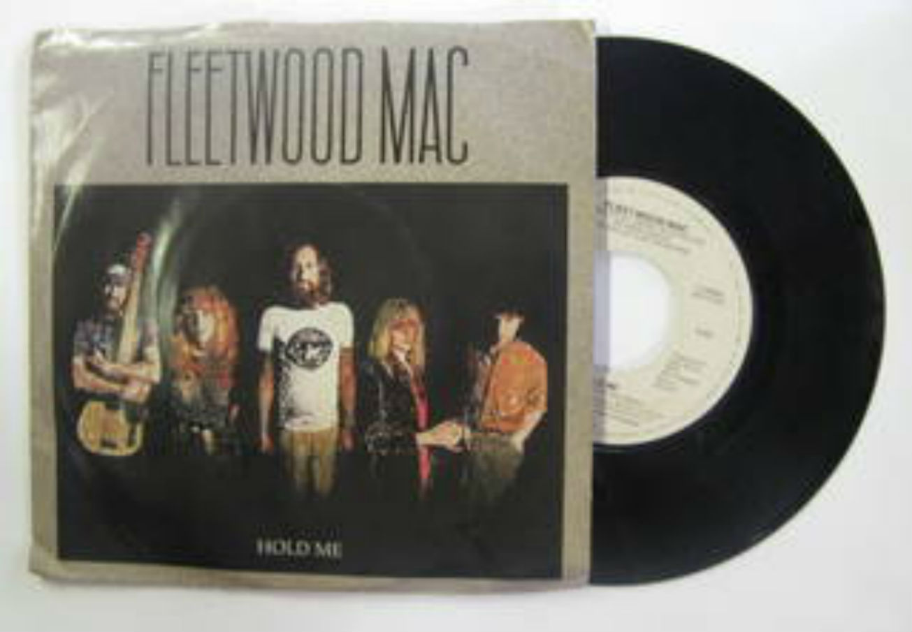 Fleetwood Mac / Hold Me