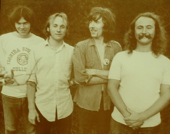 Crosby, Stills, Nash & Young / Group Shot