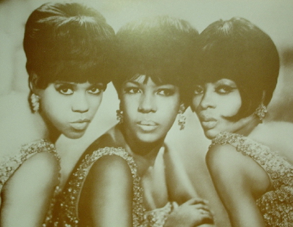 Supremes / Group Shot