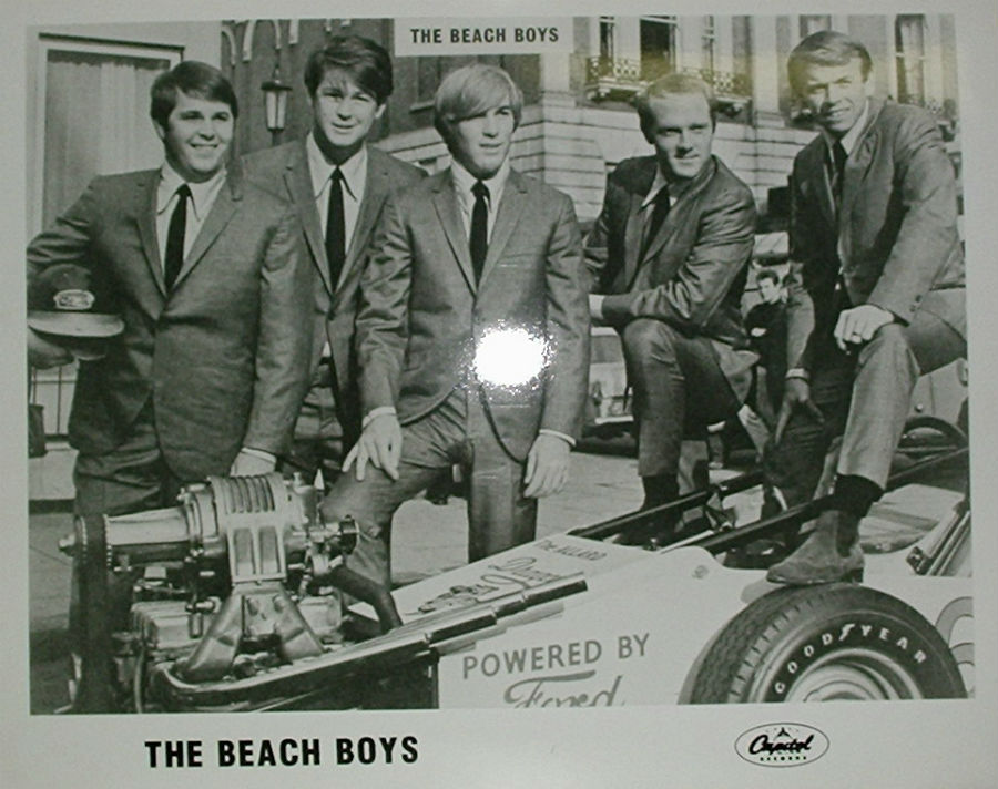 Beach Boys / Group Shot